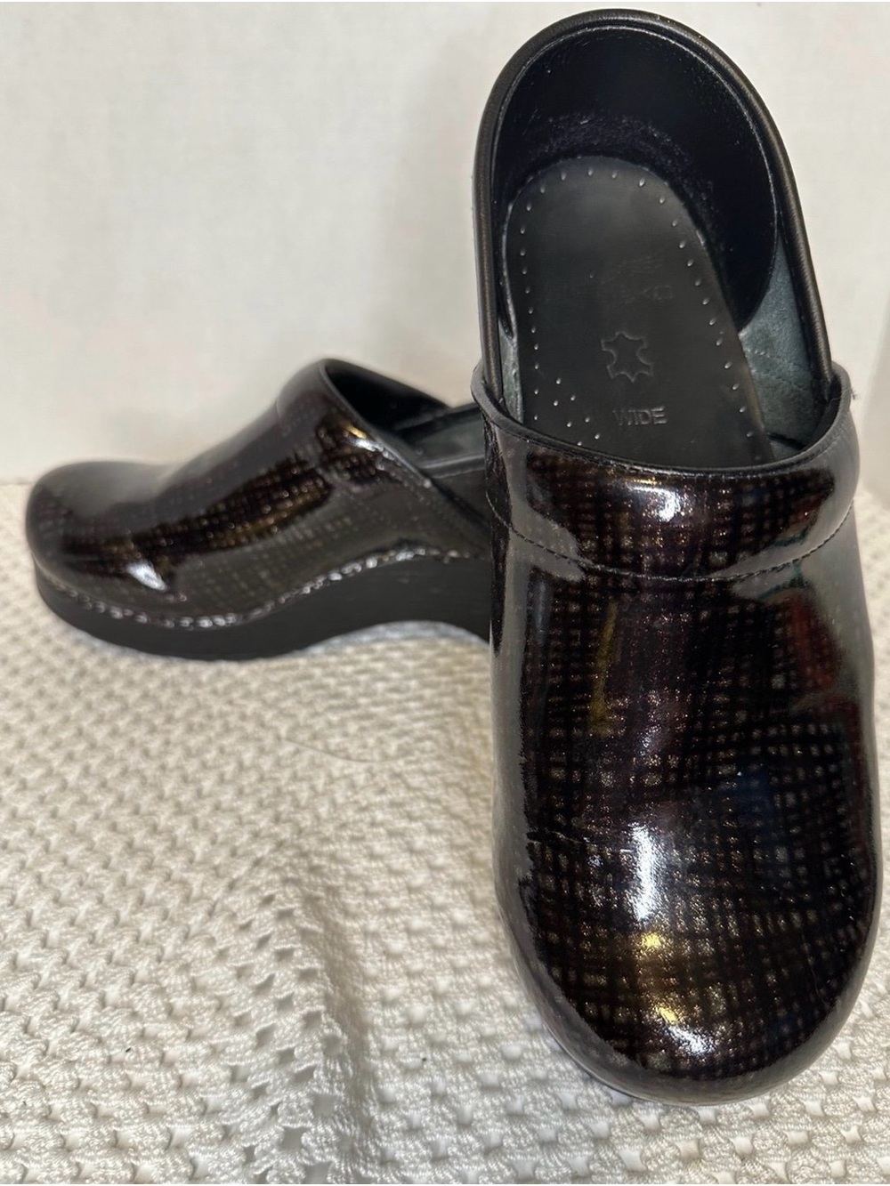 Dansko Professional Clogs 39 Wide Black Gold Plaid Shimmer Leather EU39